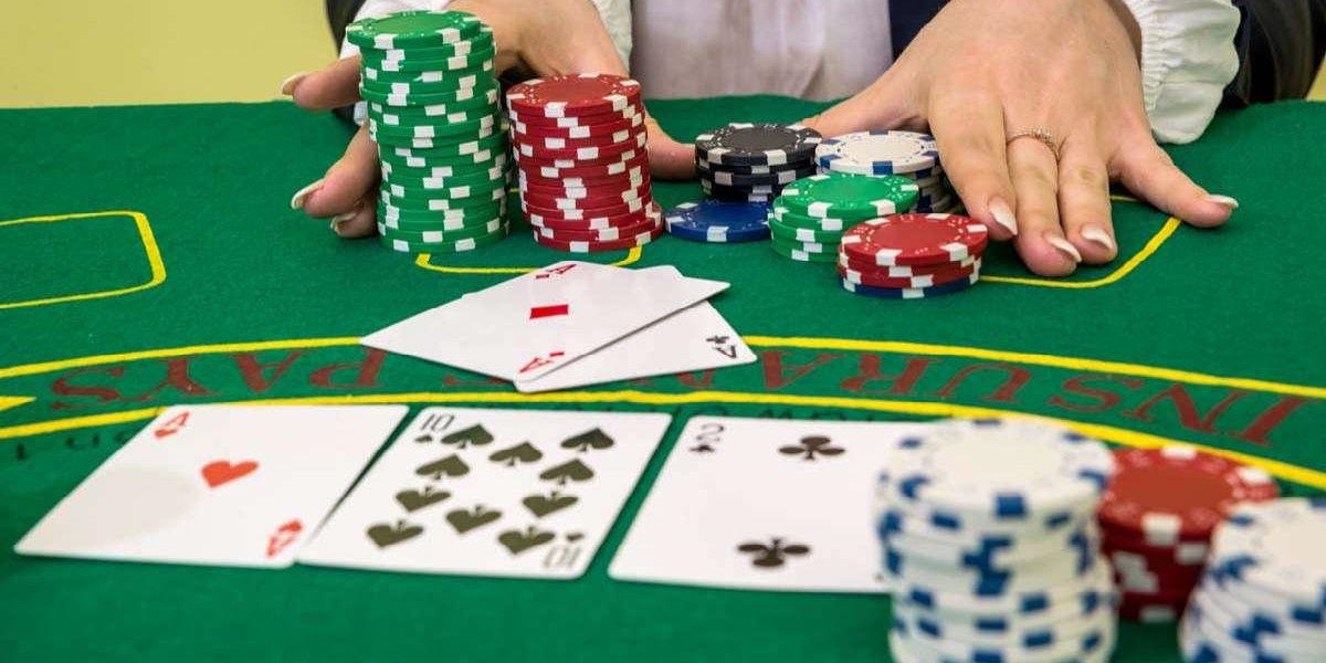 Chinh Phục Mậu Binh Tính Át - Bí Quyết Giành Chiến Thắng Vẹn Toàn Chinh Phục Mậu Binh Tính Át - Bí Quyết Giành Chiến Thắng Vẹn Toàn